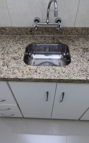 Apartamento para alugar com 67m², 2 quartos e sem vagaCozinha e Área de Serviço