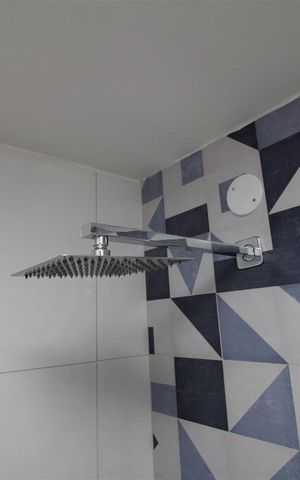 Apartamento para alugar com 67m², 2 quartos e sem vagaChuveiro