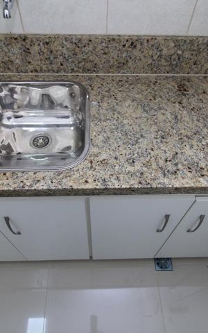 Apartamento para alugar com 67m², 2 quartos e sem vagaCozinha e Área de Serviço