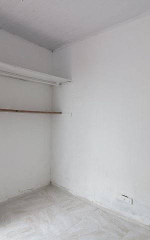 Casa à venda com 150m², 2 quartos e 1 vagaQuarto de Serviço