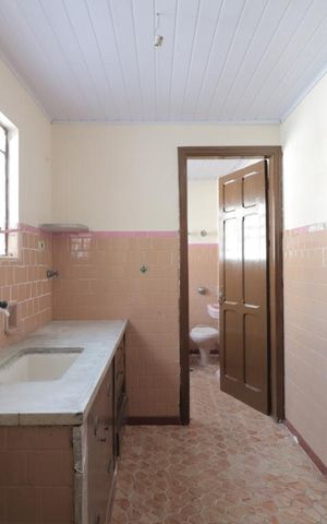 Casa à venda com 150m², 2 quartos e 1 vagaBanheiro da Suite