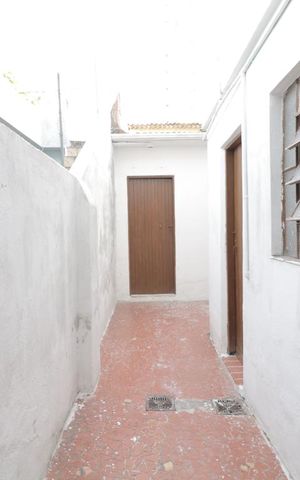 Casa à venda com 150m², 2 quartos e 1 vagaQuintal
