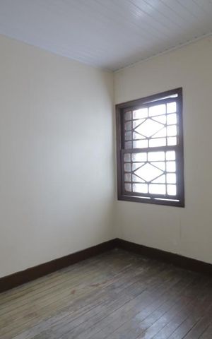 Casa à venda com 150m², 2 quartos e 1 vagaSuite