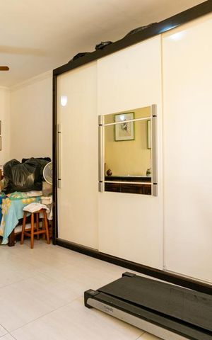 Casa à venda com 134m², 4 quartos e 2 vagas Casa à venda com 134m², 4 quartos e 2 vagasSuíte 4