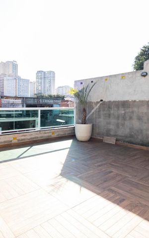 Casa à venda com 188m², 3 quartos e 3 vagasVaranda