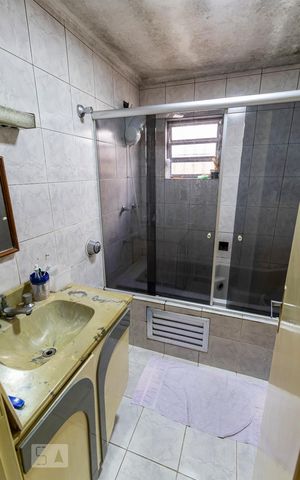 Casa à venda com 188m², 3 quartos e 3 vagasQuarto 3 - Suíte/ Banheiro