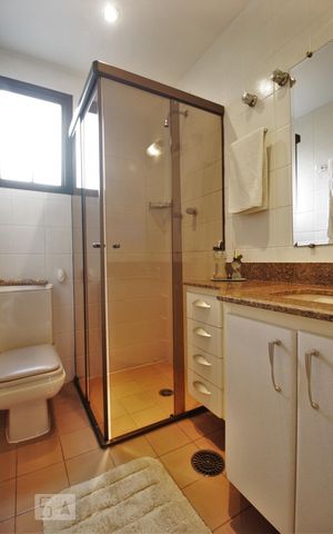 Apartamento à venda com 130m², 2 quartos e 2 vagasBanheiro