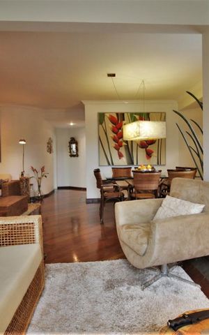 Apartamento à venda com 130m², 2 quartos e 2 vagasSala
