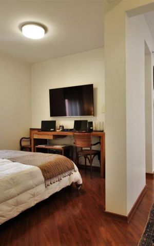Apartamento à venda com 130m², 2 quartos e 2 vagasSuíte 
