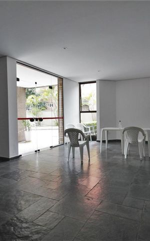 Apartamento à venda com 130m², 2 quartos e 2 vagasÁrea comum - Salão de festas