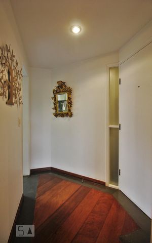 Apartamento à venda com 130m², 2 quartos e 2 vagasDetalhe da entrada
