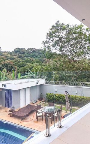Casa para alugar com 700m², 5 quartos e 7 vagasVaranda da Suíte 5