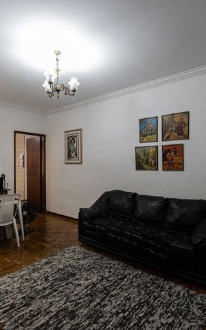 Casa à venda com 104m², 3 quartos e 2 vagas Casa à venda com 104m², 3 quartos e 2 vagasSala