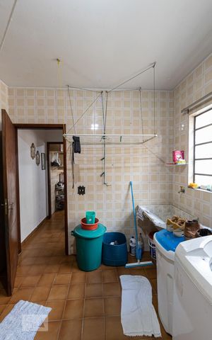 Casa à venda com 104m², 3 quartos e 2 vagas Casa à venda com 104m², 3 quartos e 2 vagasÁrea de Serviço