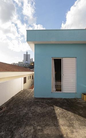 Casa à venda com 104m², 3 quartos e 2 vagas Casa à venda com 104m², 3 quartos e 2 vagasVaranda Suite