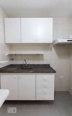 Apartamento para alugar com 70m², 3 quartos e 1 vaga Apartamento para alugar com 70m², 3 quartos e 1 vagaCozinha