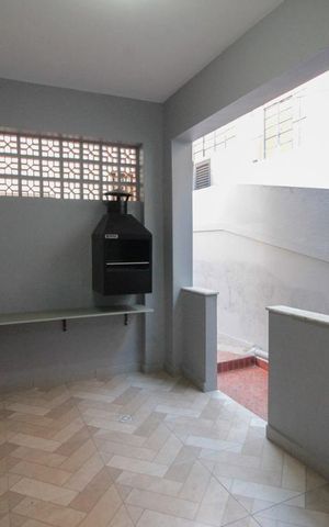 Casa à venda com 130m², 2 quartos e 2 vagasarea gourmet
