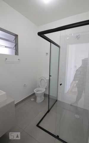 Casa à venda com 130m², 2 quartos e 2 vagasbanheiro