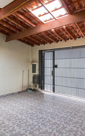 Casa à venda com 150m², 3 quartos e 2 vagasGaragem