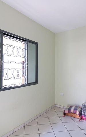 Casa à venda com 150m², 3 quartos e 2 vagasEdícula - quarto suíte