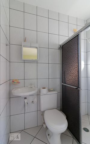 Casa à venda com 150m², 3 quartos e 2 vagasEdícula - banheiro quarto suíte