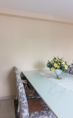 Apartamento à venda com 74m², 3 quartos e 1 vaga Apartamento à venda com 74m², 3 quartos e 1 vagaSala