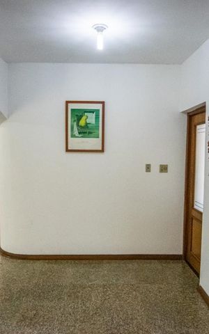 Casa à venda com 775m², 4 quartos e 3 vagas Casa à venda com 775m², 4 quartos e 3 vagasSala de Jantar