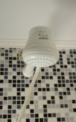 Apartamento à venda com 71m², 2 quartos e 2 vagasBanheiro 