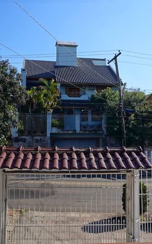 Casa à venda com 300m², 4 quartos e 2 vagasSala - vista