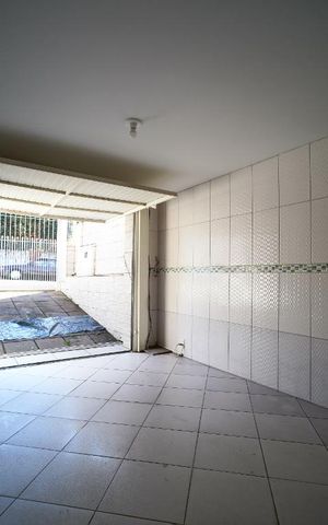 Casa à venda com 300m², 4 quartos e 2 vagasGaragem 1