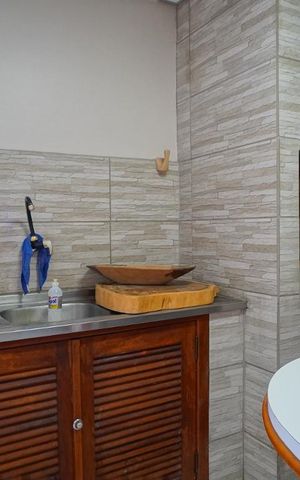 Casa à venda com 300m², 4 quartos e 2 vagaschurrasqueira