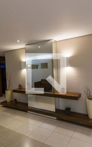 Apartamento à venda com 79m², 2 quartos e 1 vagaHall social