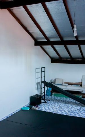 Casa para alugar com 200m², 3 quartos e 4 vagas Casa para alugar com 200m², 3 quartos e 4 vagasSotão