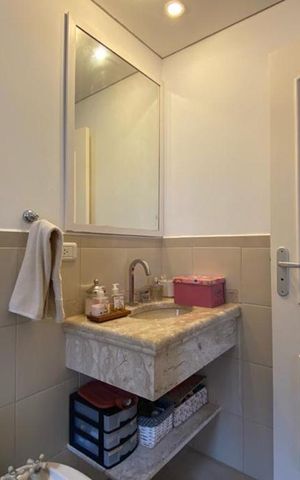 Apartamento para alugar com 200m², 3 quartos e 4 vagas Apartamento para alugar com 200m², 3 quartos e 4 vagasBanheiro da Suíte 3