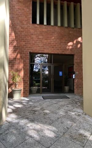 Apartamento para alugar com 200m², 3 quartos e 4 vagas Apartamento para alugar com 200m², 3 quartos e 4 vagasEntrada