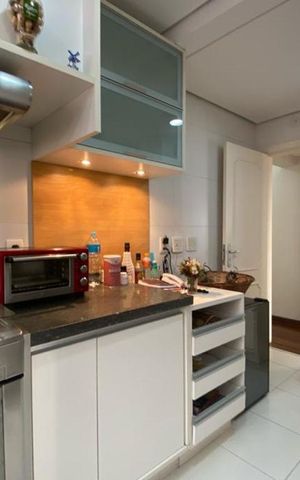 Apartamento para alugar com 200m², 3 quartos e 4 vagas Apartamento para alugar com 200m², 3 quartos e 4 vagasCozinha