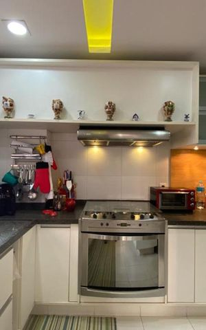 Apartamento para alugar com 200m², 3 quartos e 4 vagas Apartamento para alugar com 200m², 3 quartos e 4 vagasCozinha