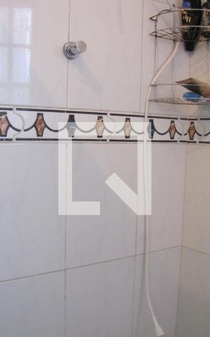 Casa à venda com 413m², 5 quartos e 6 vagasBanheiro Corredor