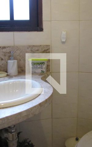 Casa à venda com 413m², 5 quartos e 6 vagasLavabo