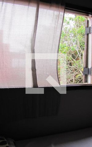 Casa à venda com 413m², 5 quartos e 6 vagasQuarto 2