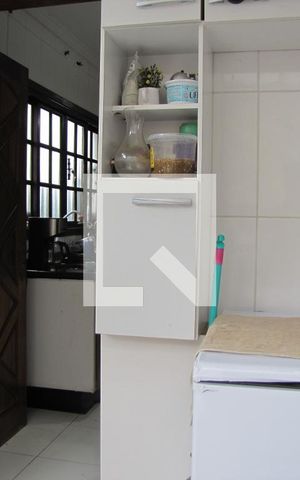 Casa à venda com 413m², 5 quartos e 6 vagasÁrea de Serviço
