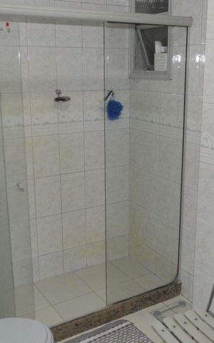 Apartamento à venda com 192m², 4 quartos e 2 vagasBanheiro da Suíte 1