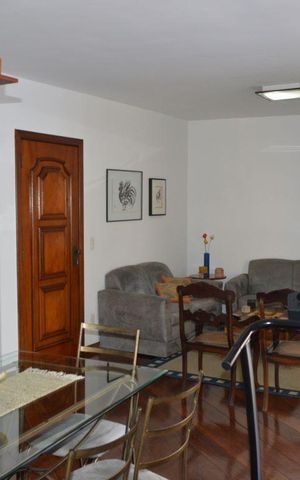 Apartamento à venda com 192m², 4 quartos e 2 vagasSala