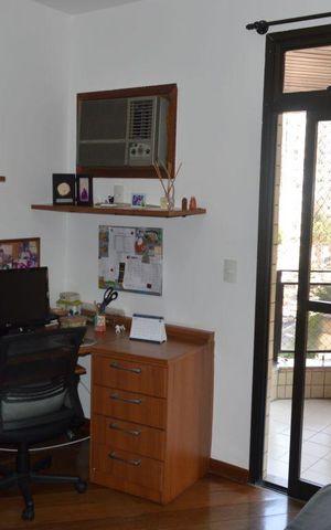 Apartamento à venda com 192m², 4 quartos e 2 vagasQuarto 1