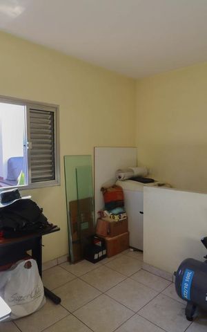 Casa à venda com 150m², 3 quartos e 2 vagas Casa à venda com 150m², 3 quartos e 2 vagasQuarto de Serviço