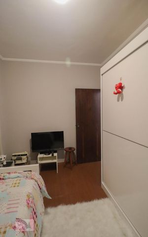Casa à venda com 150m², 3 quartos e 2 vagas Casa à venda com 150m², 3 quartos e 2 vagasDormitório 2