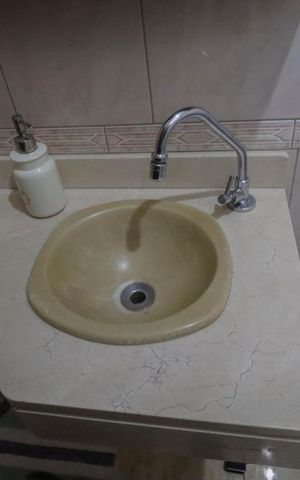 Casa à venda com 150m², 3 quartos e 2 vagas Casa à venda com 150m², 3 quartos e 2 vagasLavabo