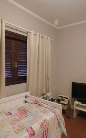 Casa à venda com 150m², 3 quartos e 2 vagas Casa à venda com 150m², 3 quartos e 2 vagasDormitório 1