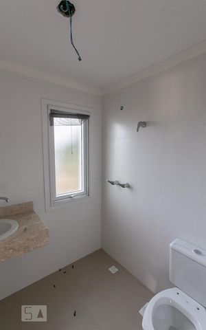 Casa de condomínio à venda com 241m², 3 quartos e 2 vagas Casa de condomínio à venda com 241m², 3 quartos e 2 vagasBanheiro do Terraço