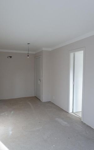 Casa de condomínio à venda com 241m², 3 quartos e 2 vagas Casa de condomínio à venda com 241m², 3 quartos e 2 vagasQuarto 2 - Suíte